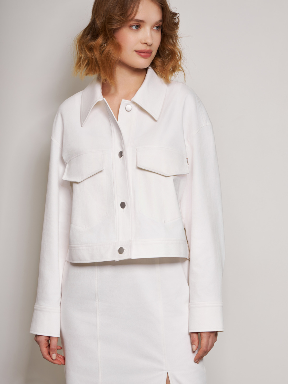 Белая куртка - рубашка из хлопка